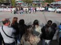 La comunidad educativa de Cee también salió a la calle para defender la educación pública de calidad