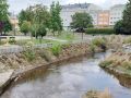 El Anllóns lleva muy poco caudal a su paso por Carballo