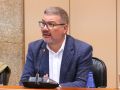 Oscar Insua en el Parlamento
