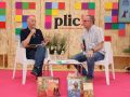 Alberto Varela en la Praza dos Libros de Carballo
