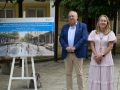 A Laracha busca refugio frente a los veranos cada vez más calurosos El alcalde de A Laracha, José Manuel López Varela, y la directora xeral de Cambio Climático, Paula Uría