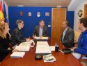 Representantes de Portos y la Consellería do Ma reunidos con la directiva de la cofradía de Corme