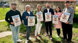 Ángel Mourelle, de Paracetafolk; Nieves Lema, Mónica Rodríguez, Manuel Rial, Rosa Blanco y Pablo Castro