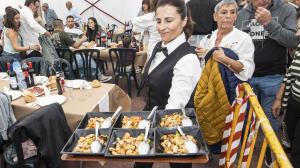 Antes del pulpo se repartieron distintos entrantes