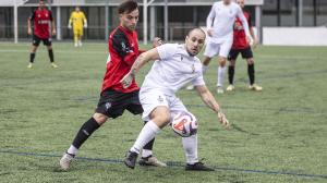 El Club do Mar solo pudo superar a los compostelanos en el tramo final del partido