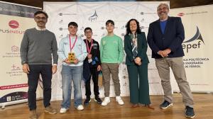Los alumnos de Fisterra en la entrega de premios