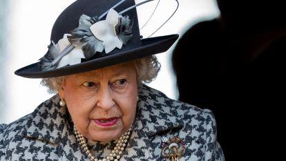 Isabel II reina de inglaterra (12)