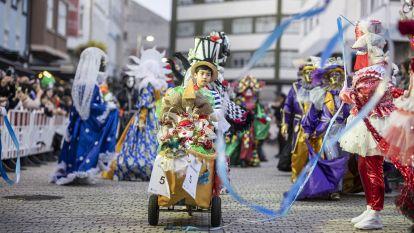 Desfile carnaval 69