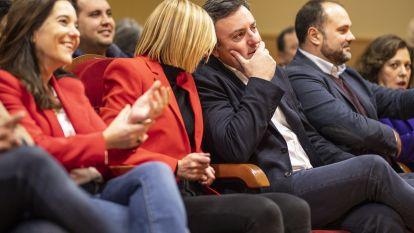 Presentacion candidata psoe laracha 15
