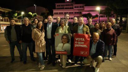 Pegada carteles en Carballo (11)