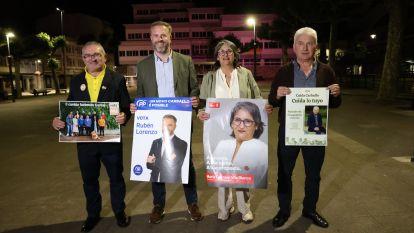 Pegada carteles en Carballo (6)