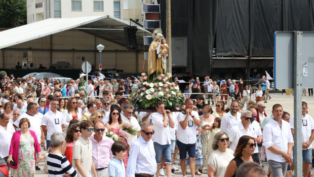 Fiestas y procesión del Carmen en Corme (48)