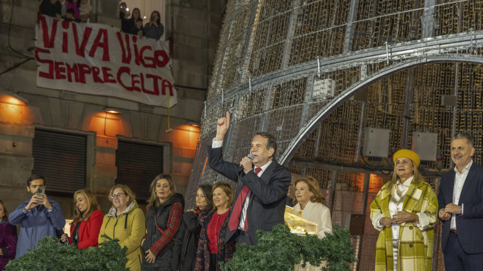 El alcalde de Vigo, Abel Caballero durante el encendido del alumbrado navideño