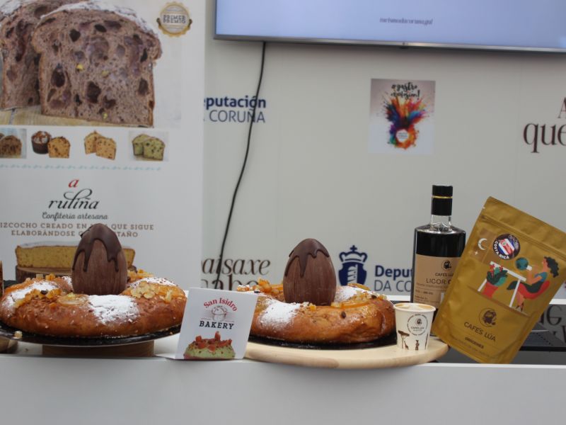 El roscou0301n de Pascua elaborado con cafeu0301 de Ruanda. I LARA FONTELA 