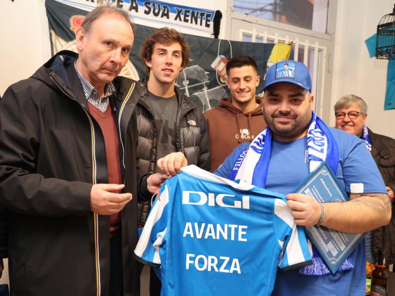 Peu00f1a avante forza del deportivo en malpica (5)