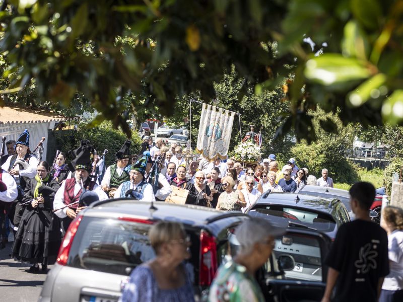 Procesion laracha 011
