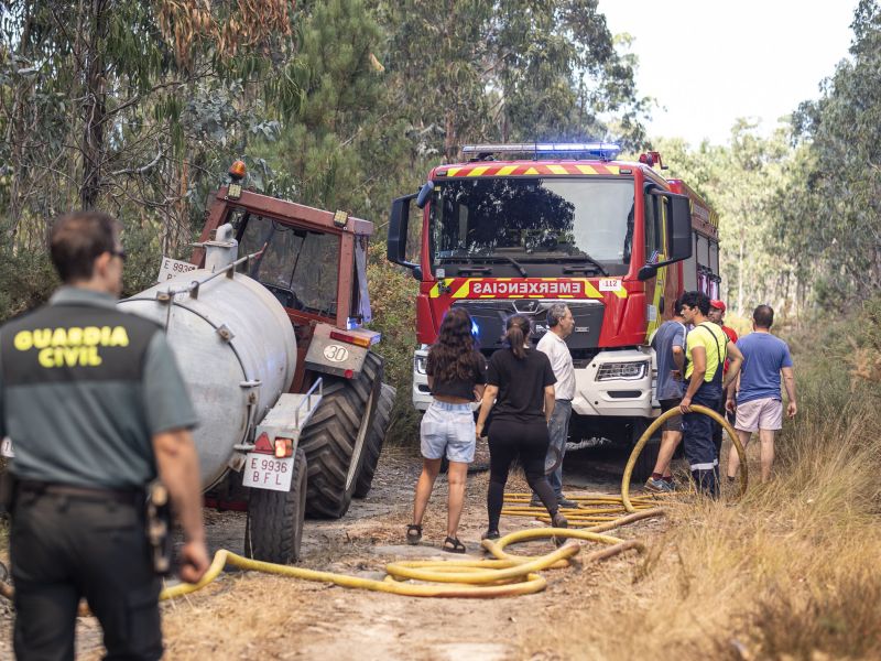 Incendio ponteceso 001