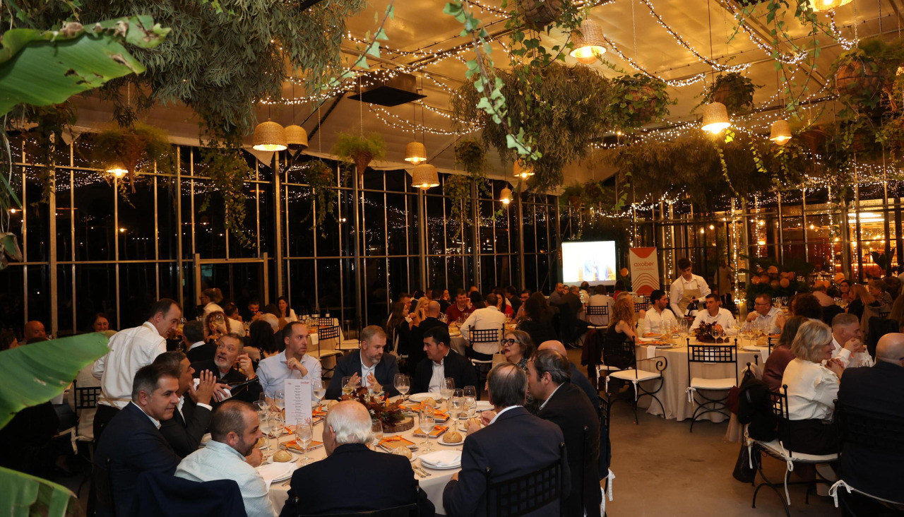 La cena anual de socios de Axober celebrada en el Pazo de Vilar de Francos