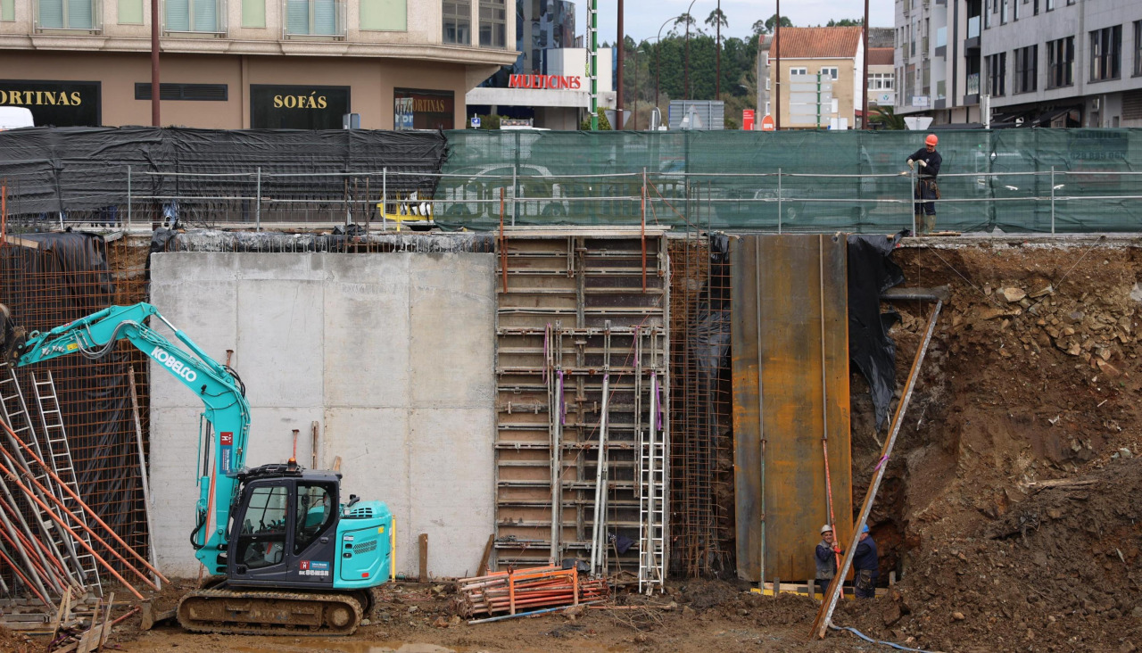 La actividad constructiva que hay en Carballo con la ejecución de nuevos edificos, demuestra el buen momento del sector