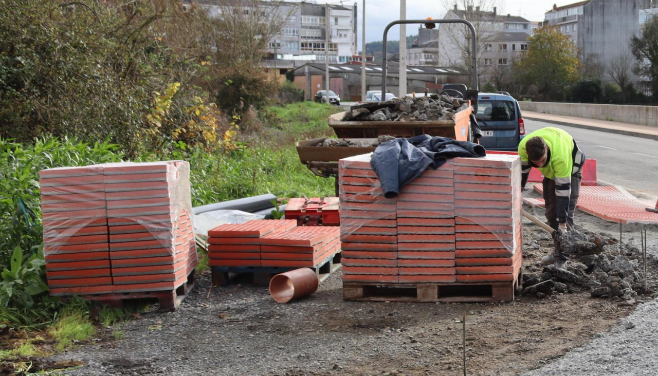 El sector de la construcción es el que más ha reducido el paro en el último año