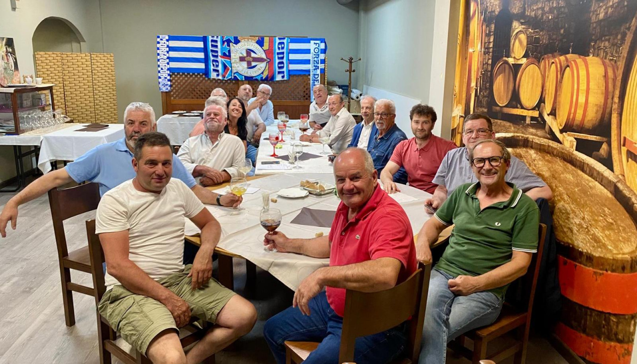 Asamblea de la Peña Deportivista de Carballo