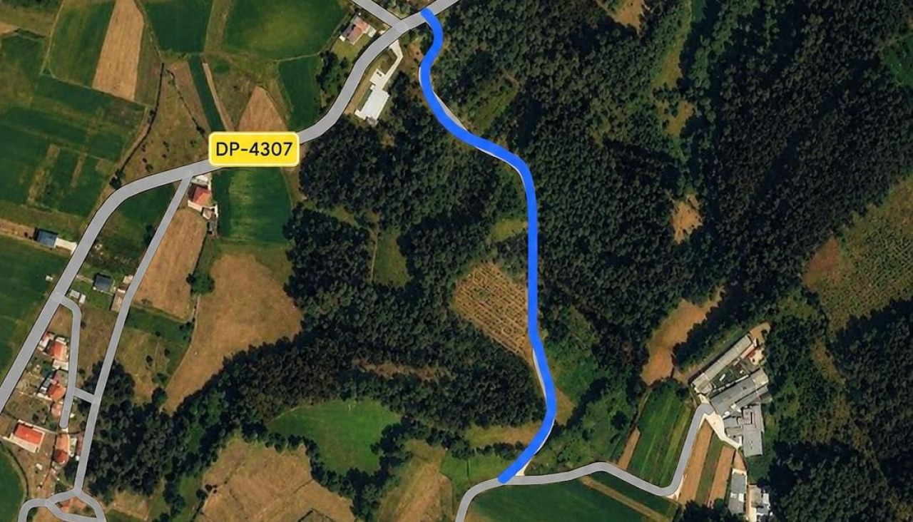 No plano, en cor azul, o vial que vai ser obxecto de mellora
