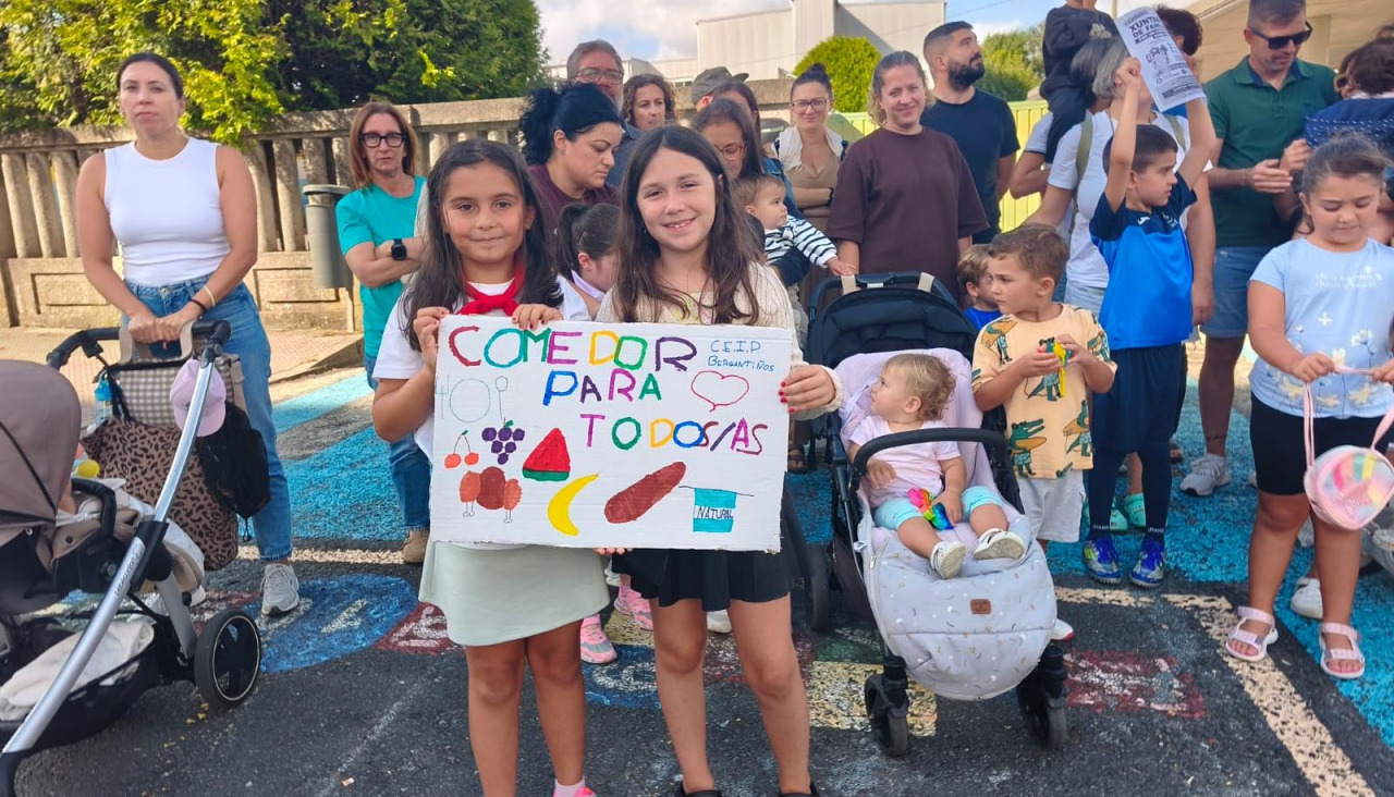 protesta comedor CEIP Bergantiños (6)
