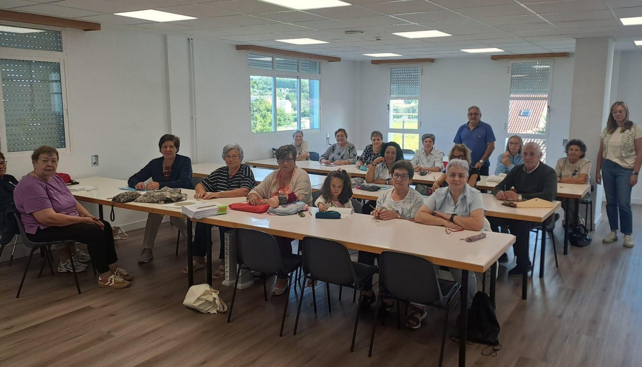 Personas asistentes a un curso de memoria de Afaber