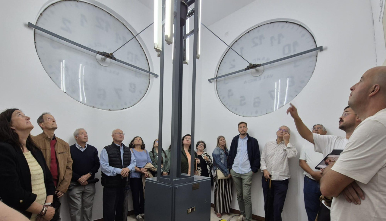 Visita al interior del reloj de Carballo (10)