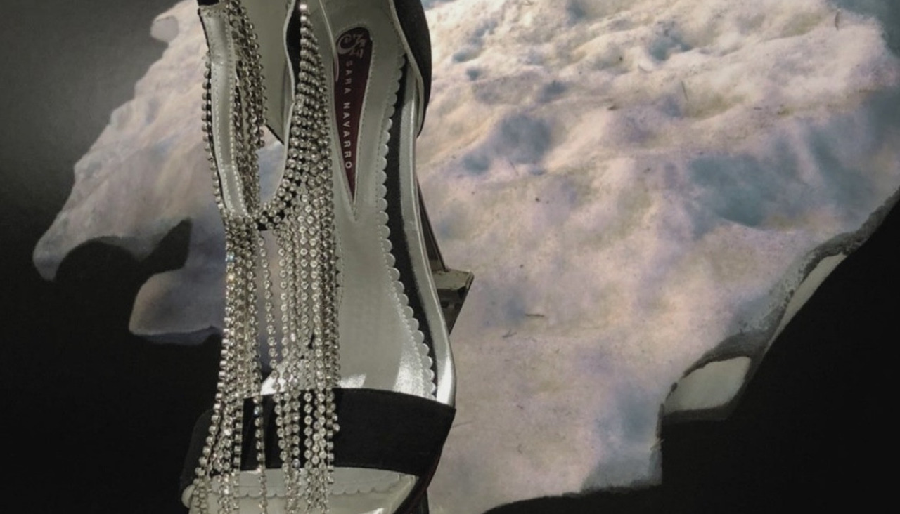 Sandalias de Sara Navarro y Aural un maridaje con el diseu00f1o