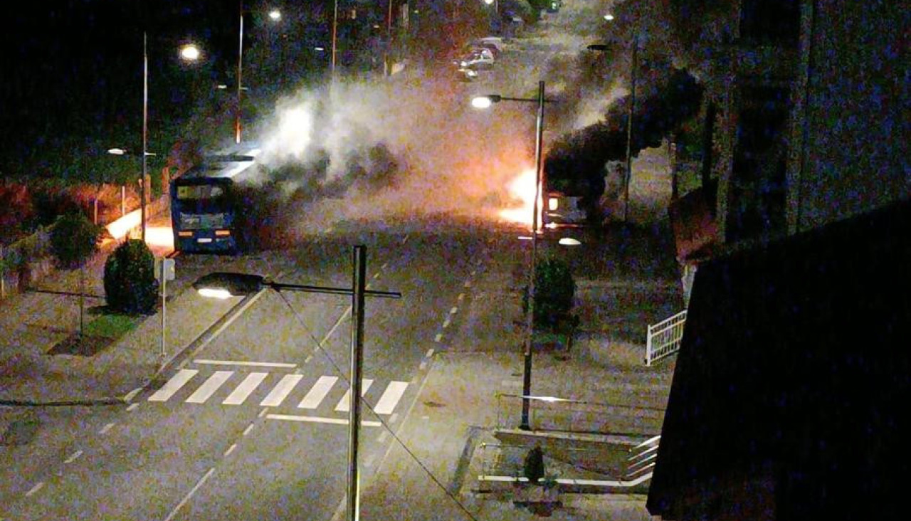 Autobuses incendiados en Cerceda @ Cedidas (2)