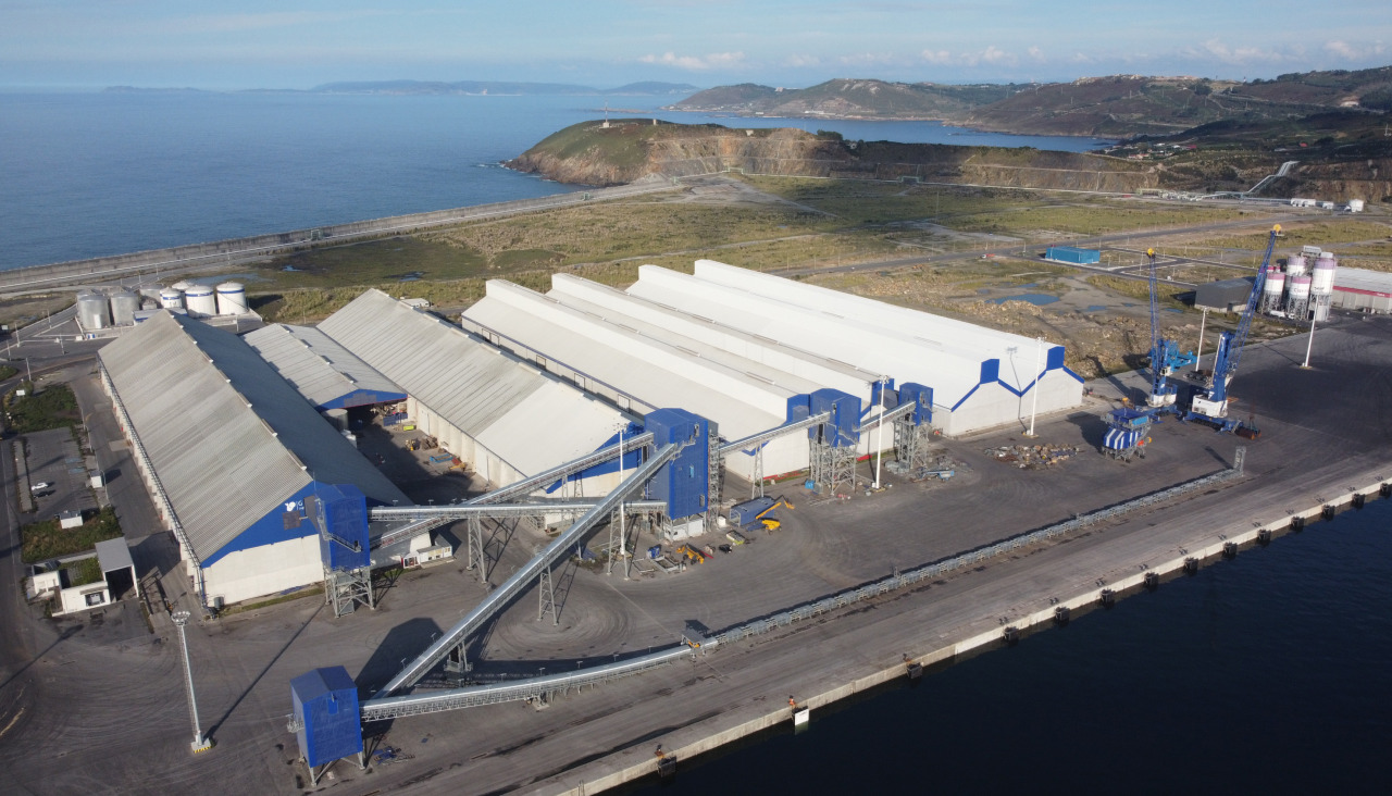 Instalaciones en Punta Langosteira 