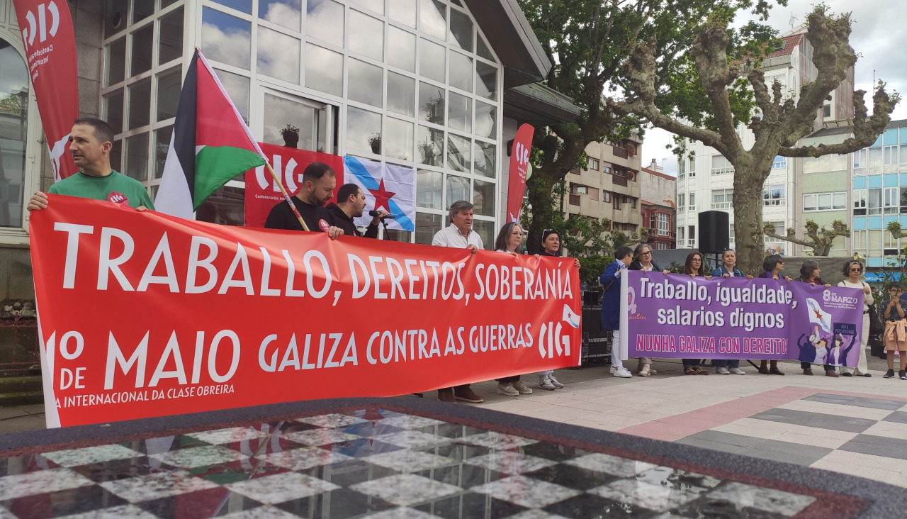 Acto en Carballo (2)