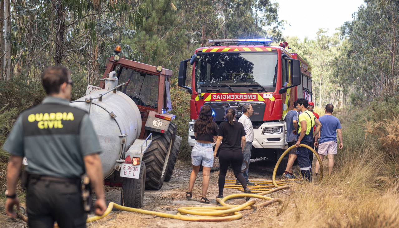 Incendio ponteceso 001