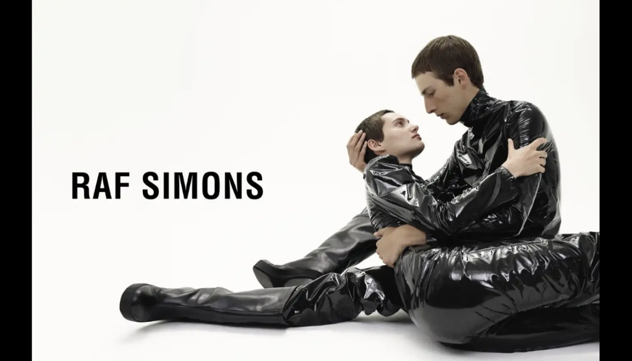 Cierra de Raf Simons 