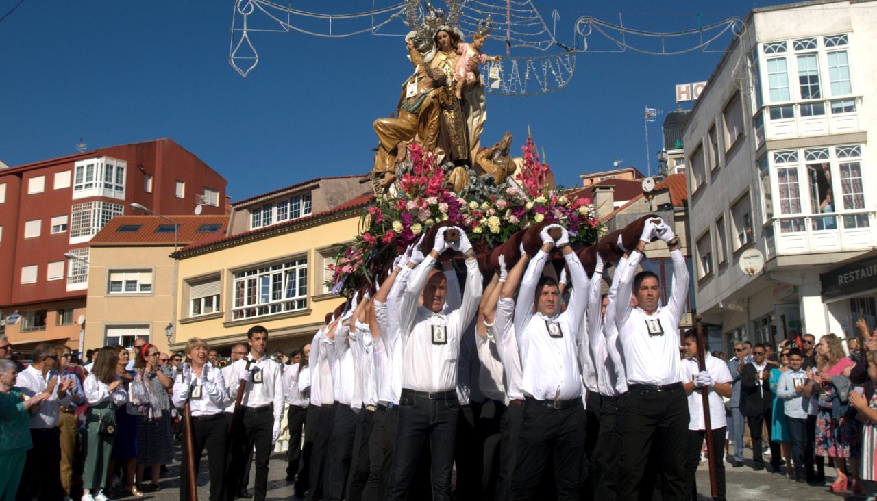 Procesion carmen fisterra 10