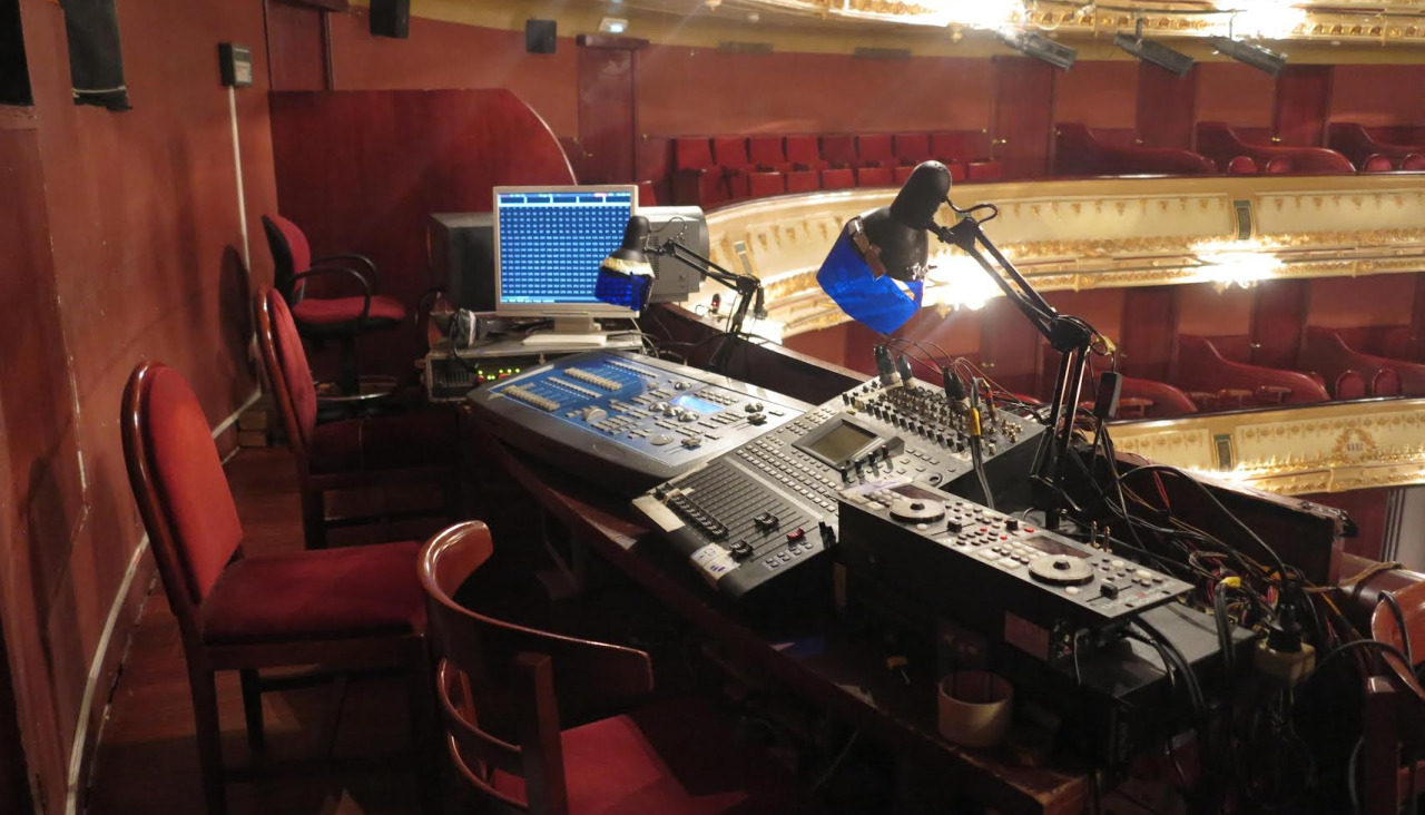 Imagen del interior del Teatro Rosalía