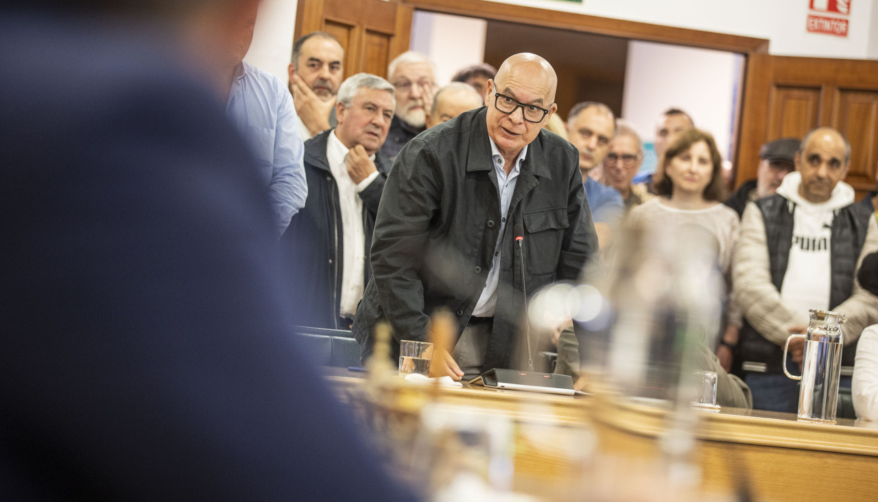 Pleno de despedida de Evencio Ferrero