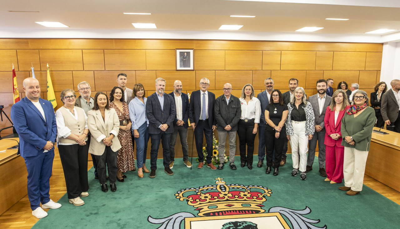 Pleno de despedida de Evencio Ferrero
