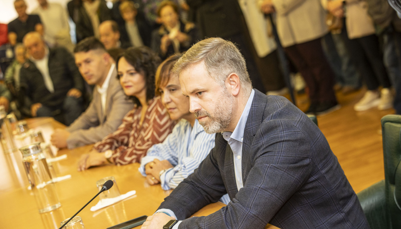 Pleno de despedida de Evencio Ferrero