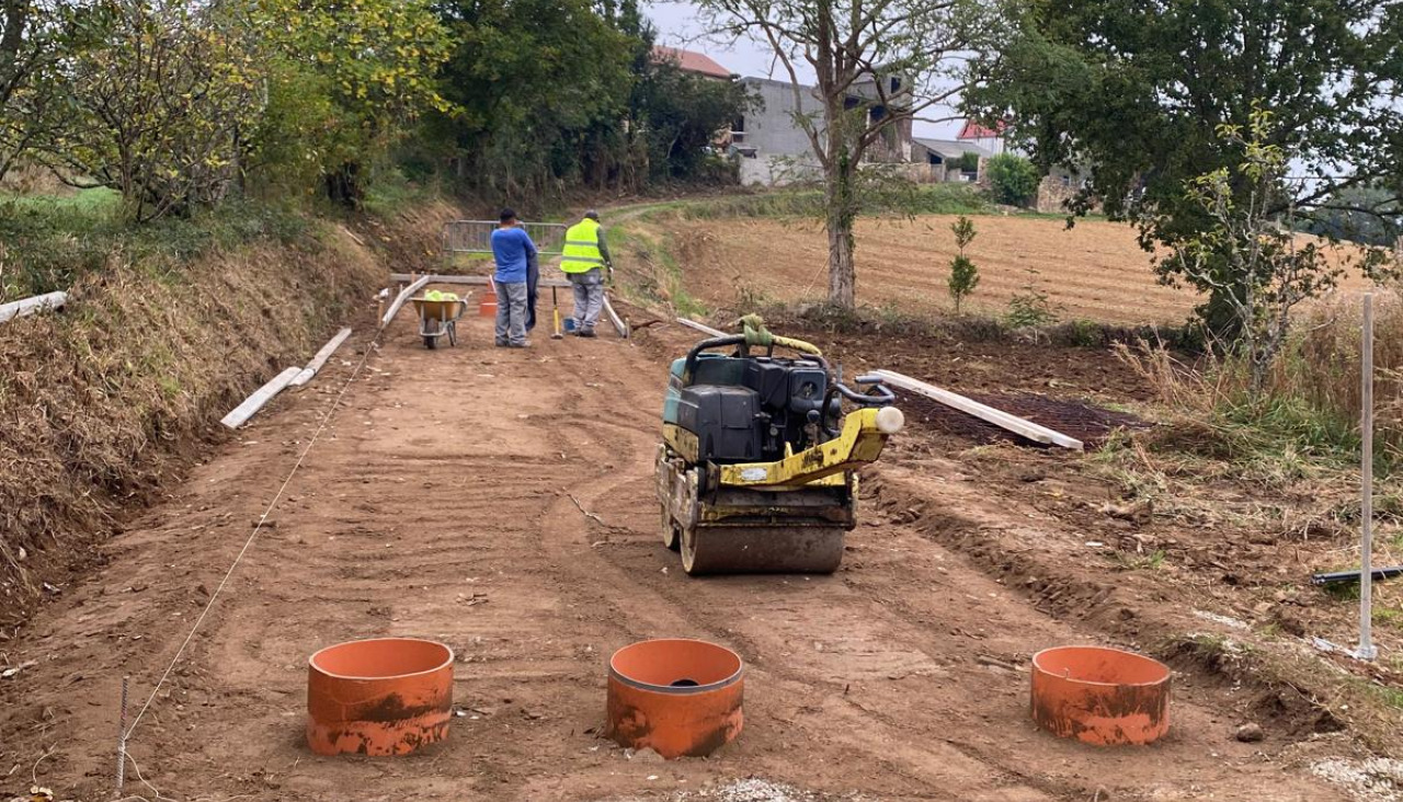 Obras de saneamiento en A Varela, en Coristanco