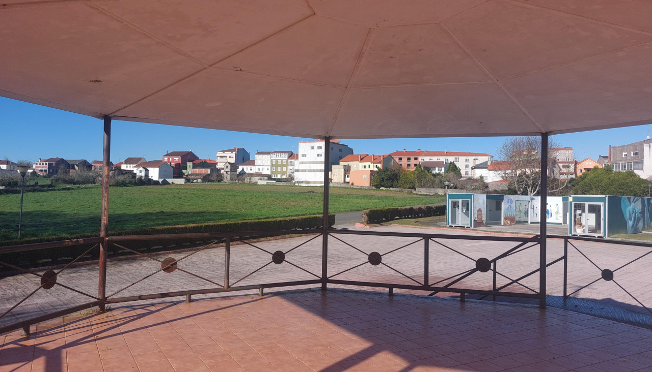 La parcela adquirida por el Concello para levantar el auditorio está situada junto al parque de Santa Marta
