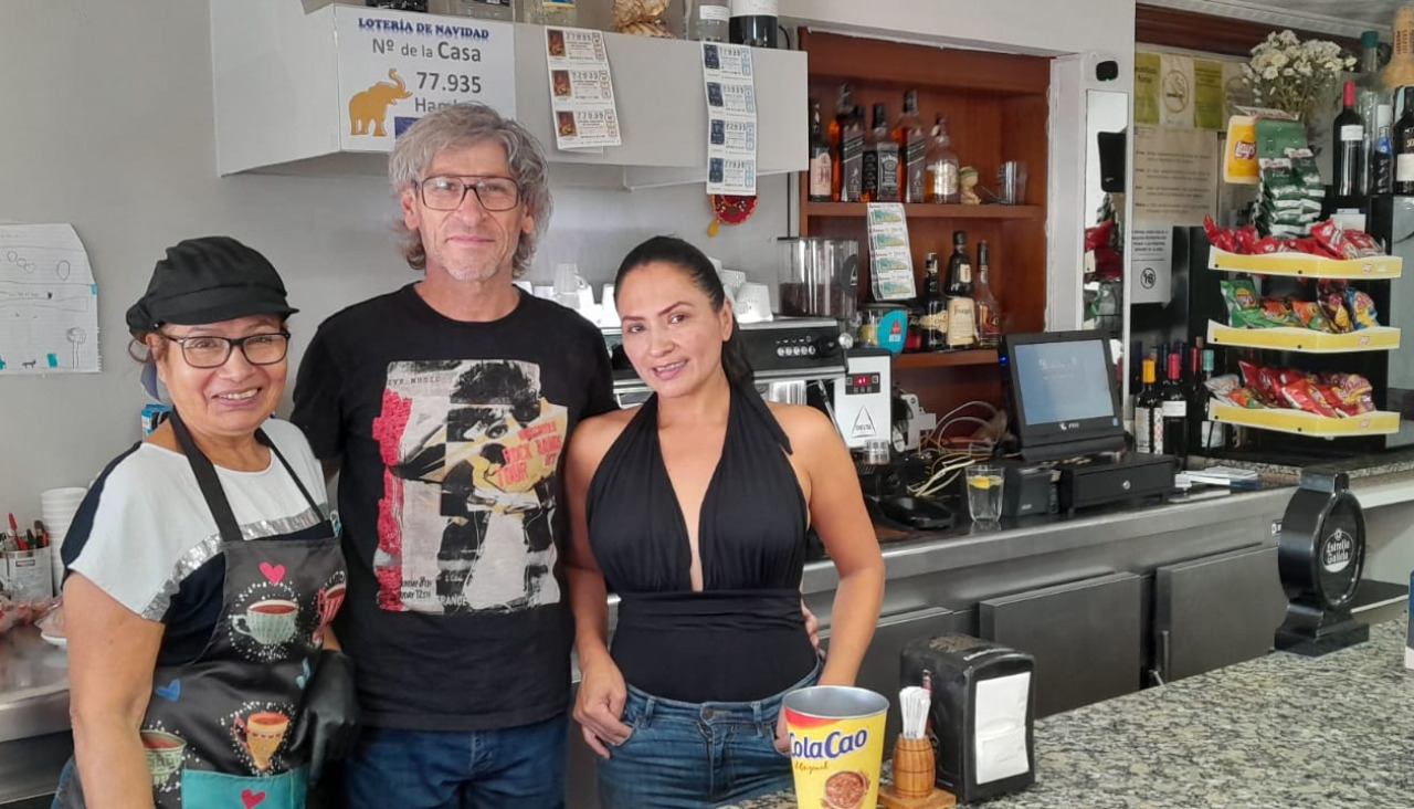 Apertura del café 'Hamburg'