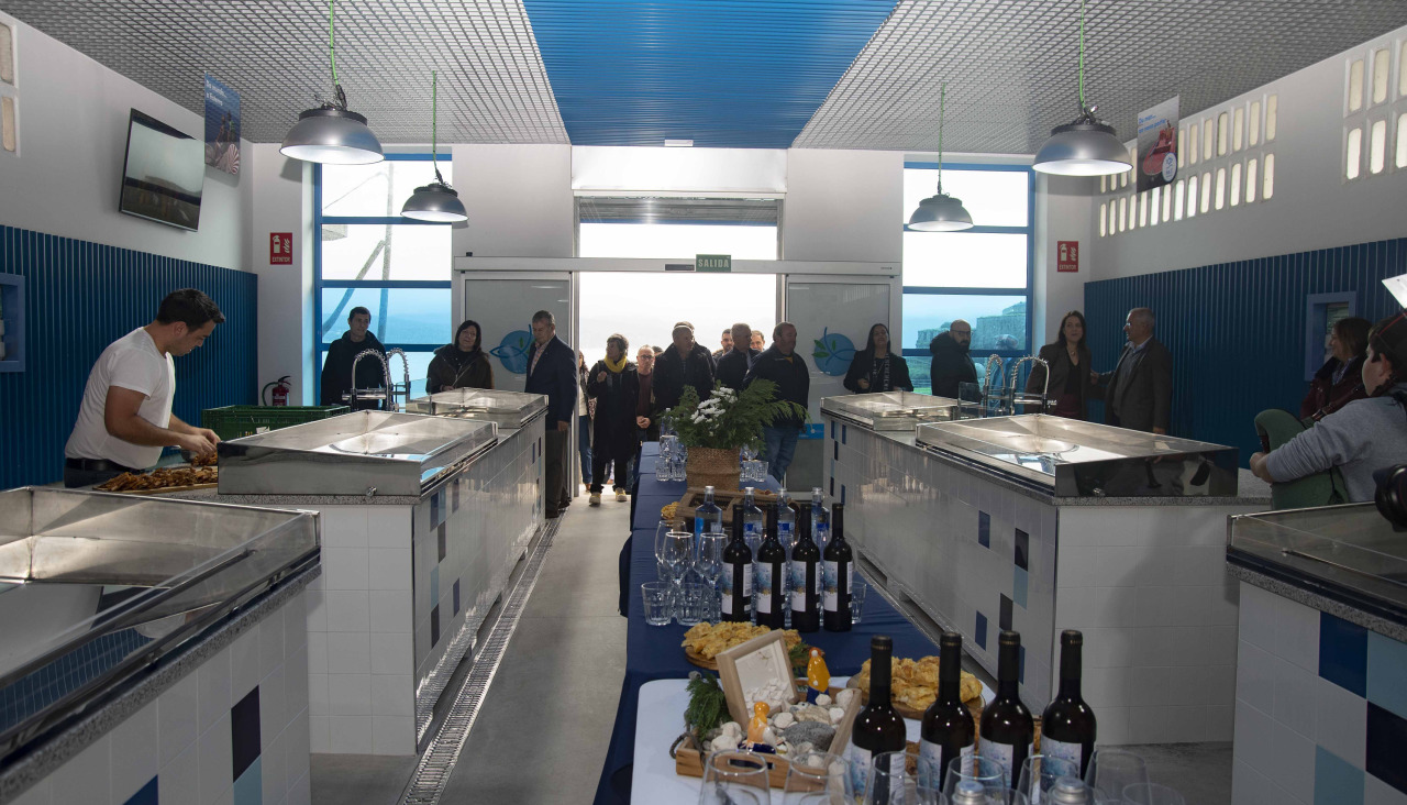 Las nuevas instalaciones del Mercado Mariñeiro de Fisterra