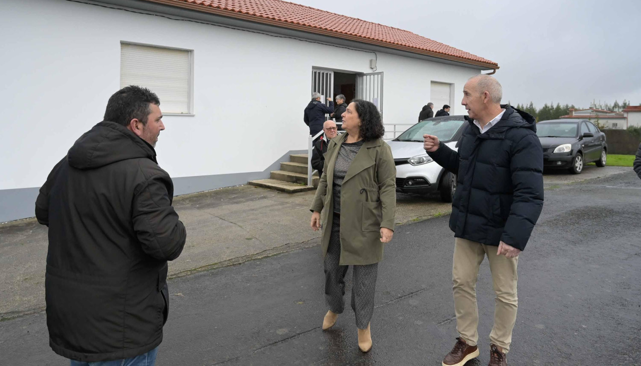 La delegada de la Xunta, Belén do Campo, supervisa las mejoras  | Cedida