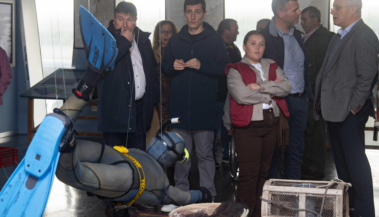 La lonja turística de Fisterra fue inaugurada el pasado domingo