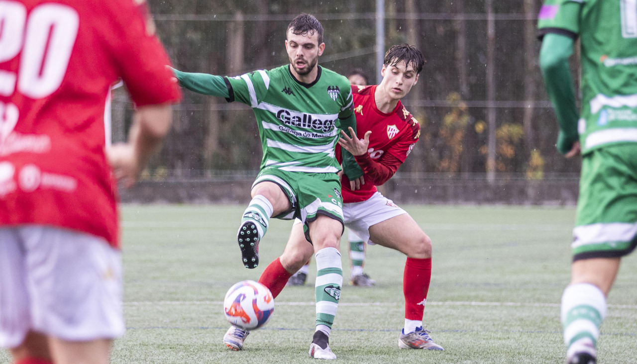 Jorge Raña, delantero del Paiosaco, la jornada anterior ante el Sofán