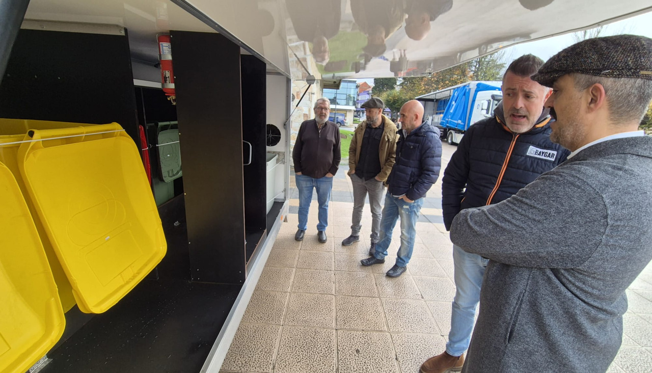 El alcalde, Daniel Pérez y los ediles Miguel Vales y Luis Lamas, supervisaron el funcionamiento del dispositivo