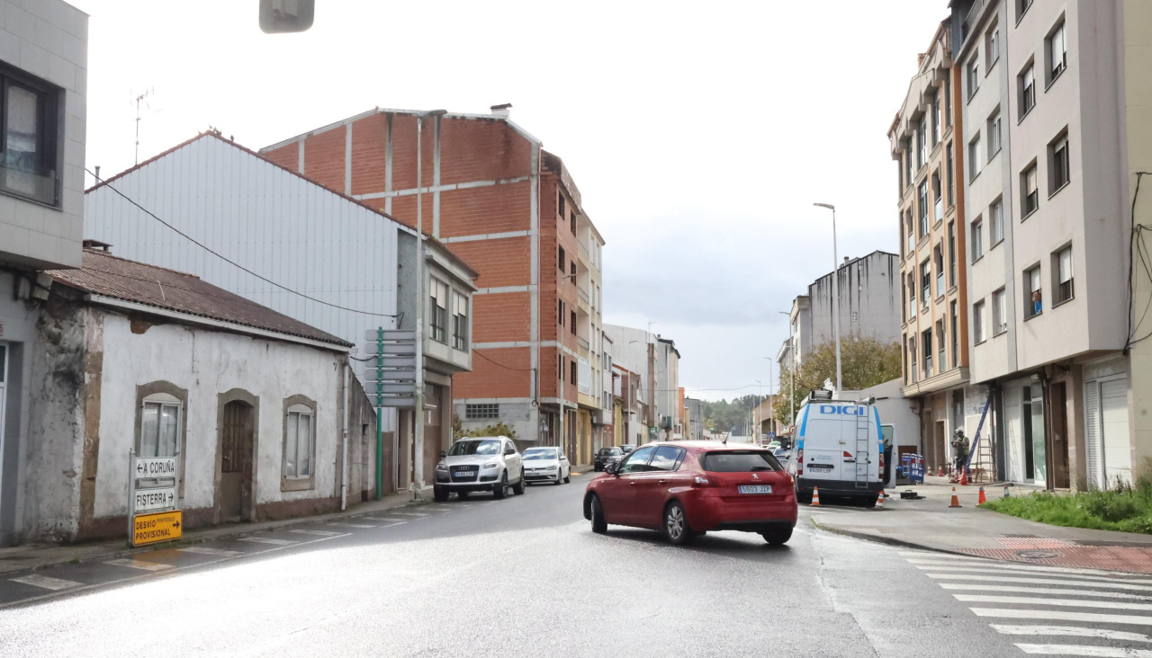 Uno de los tramos en los que se actuará en la avenida de Fisterra hasta A Revolta