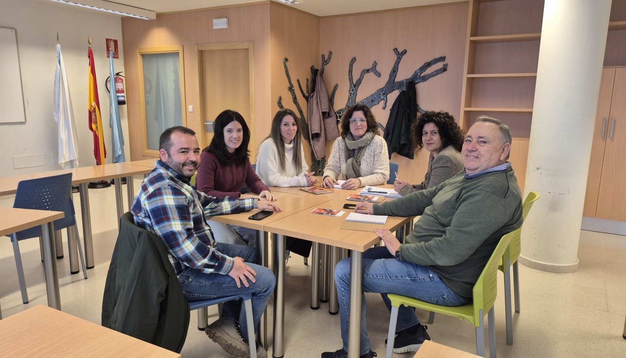La reunión se llevó a cabo en el Edificio Administrativo de A Laracha